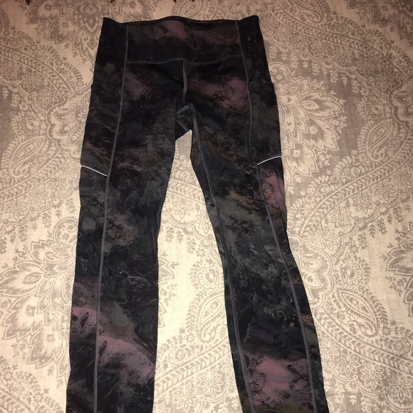 lululemon athletica Pants - Lululemon running / compression leggings